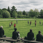 le sport le plus pratiqué en france football et randonnée