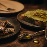 Vitamine D3 le soir : gélule avec eau au dîner, poissons gras